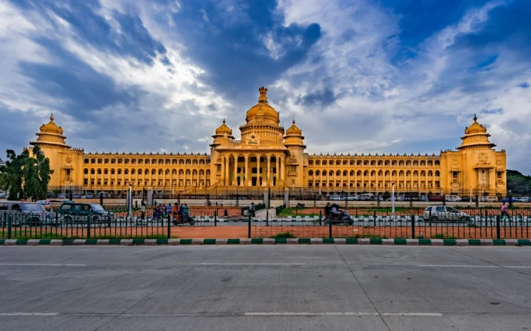 City Tour of Bengaluru With Yatra Manager