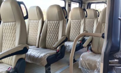 Tempo Traveler Yatra cab service1