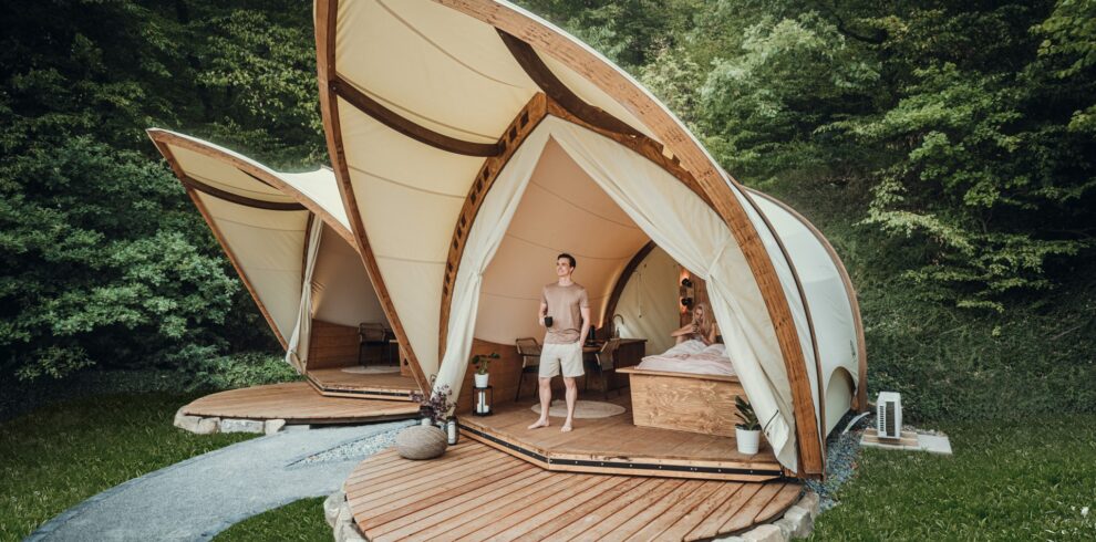 Glamping -luxury-tent