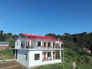 Apple Hilltop Homestay